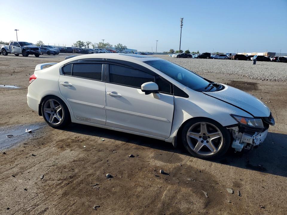 46037766 :رقم المزاد ، 2HGFB6E55FH709704 vin ، 2015 Honda Civic مزاد بيع