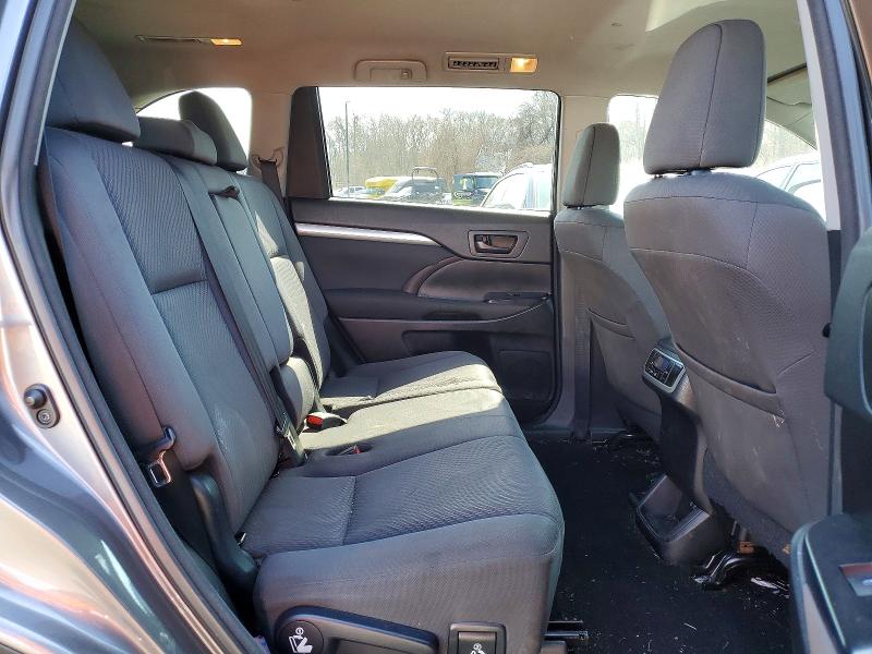 41935106 :رقم المزاد ، 5TDBZRFH3HS427097 vin ، 2017 Toyota Highlander مزاد بيع
