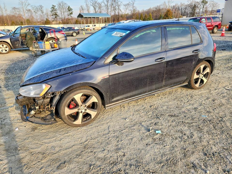 79635195 :رقم المزاد ، 3VW5T7AU5FM002076 vin ، 2015 Volkswagen Gti مزاد بيع