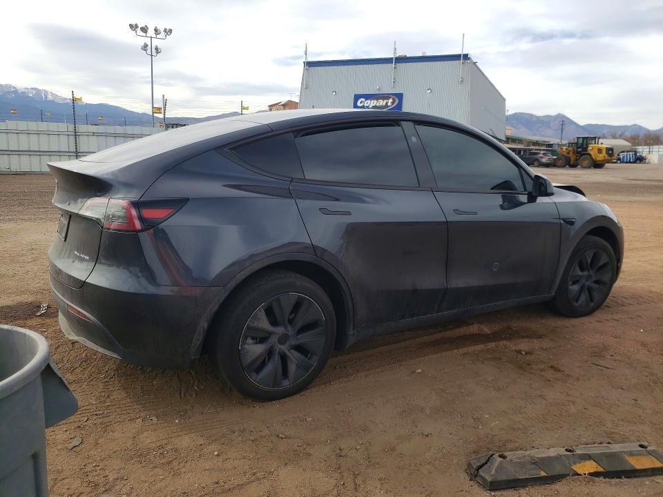 79642035 :رقم المزاد ، 7SAYGDEEXRF160821 vin ، 2024 Tesla Model Y مزاد بيع