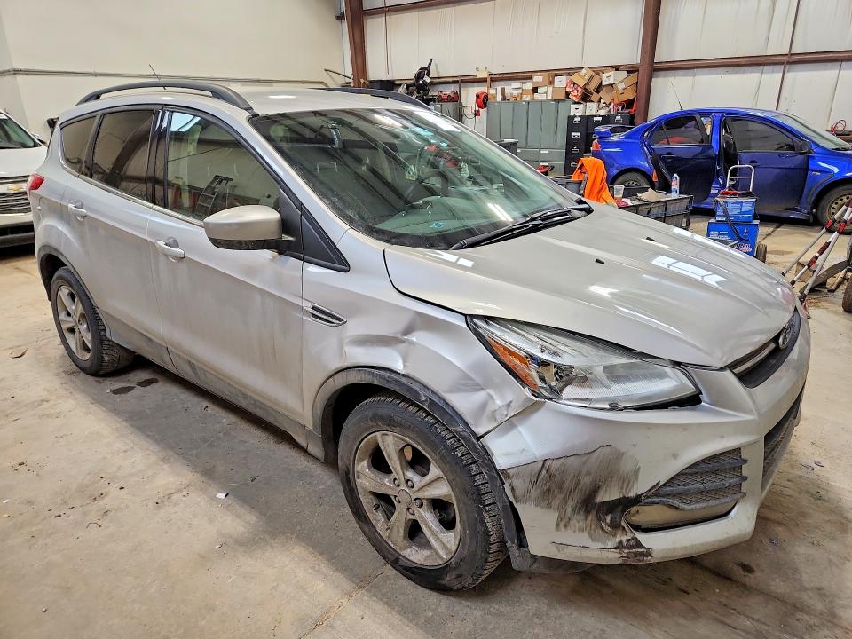 Продажа на аукционе авто 2016 Ford Escape, vin: 1FMCU0G71GUC84273, номер лота: 47291596