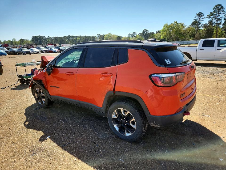 46940406 :رقم المزاد ، 3C4NJDDB2HT631174 vin ، 2017 Jeep Compass مزاد بيع