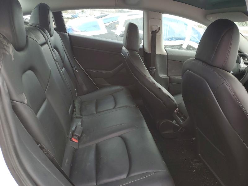 47658976 :رقم المزاد ، 5YJ3E1EA7NF165400 vin ، 2022 Tesla Model 3 مزاد بيع