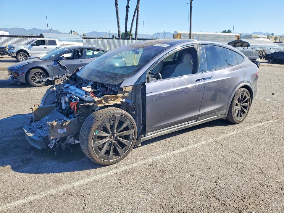 Продаж на аукціоні авто 2022 Tesla Model X, vin: 7SAXCBE51NF329551, номер лоту: 45516576