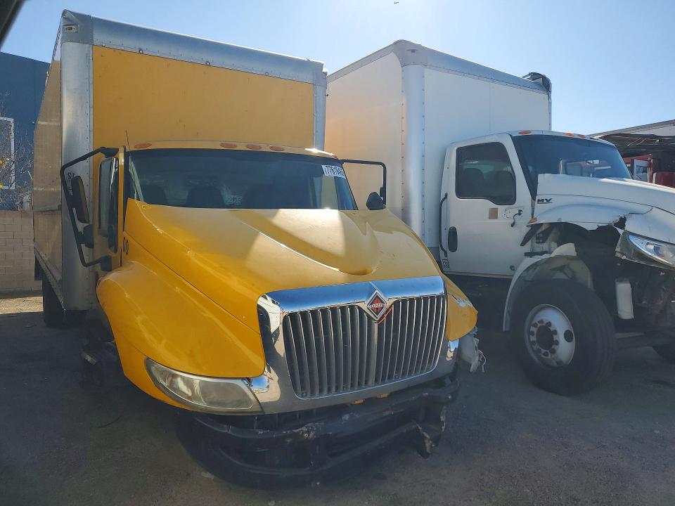 77618465 :رقم المزاد ، 1HTMMMML2JH446724 vin ، 2018 International 4000 مزاد بيع