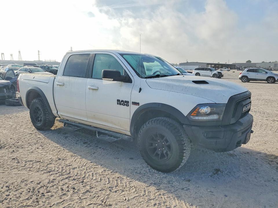 Продажа на аукционе авто 2018 Ram 1500, vin: 1C6RR7YT5JS111791, номер лота: 47992426
