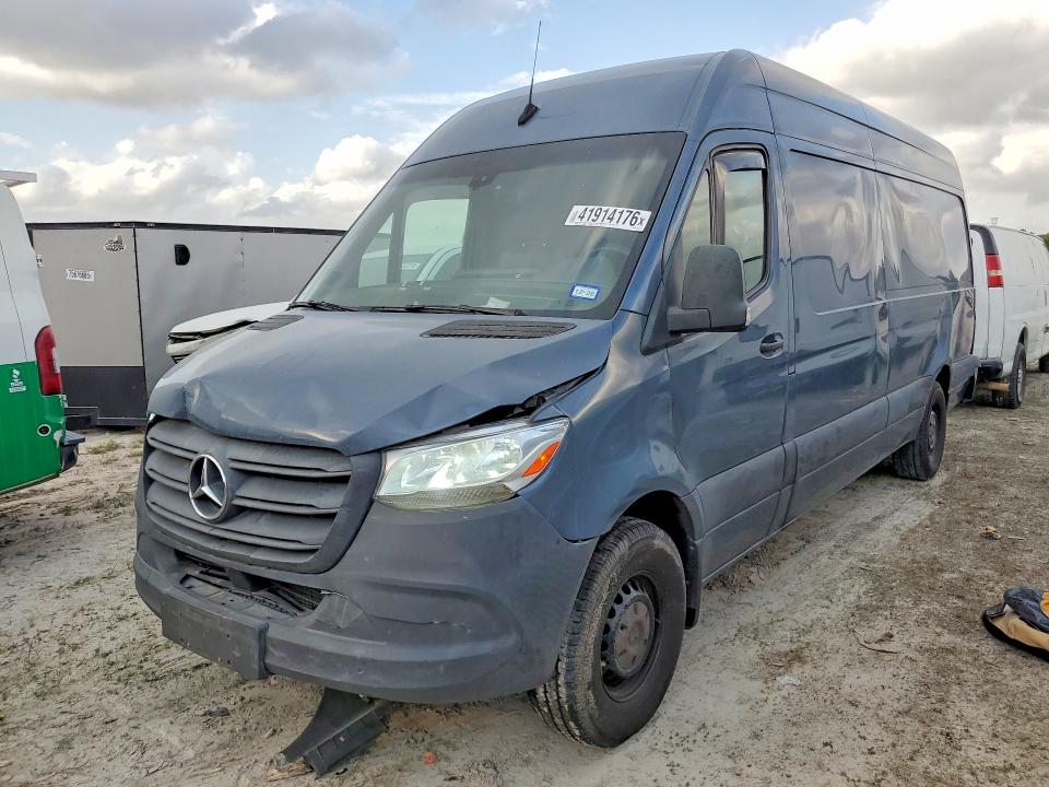 Auction sale of the 2019 Mercedes Benz Sprinter, vin: WD4PF1CD8KP153078, lot number: 55607526