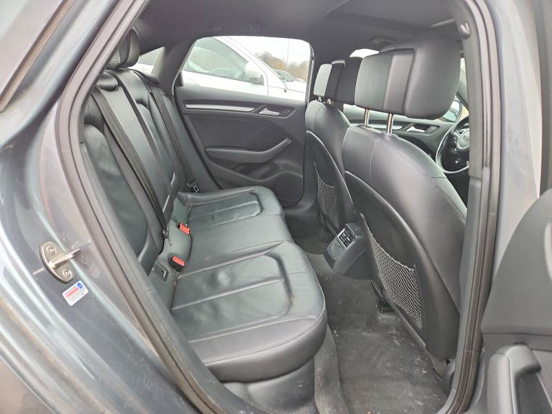46646446 :رقم المزاد ، WAUBFGFF4F1112098 vin ، 2015 Audi A3 مزاد بيع