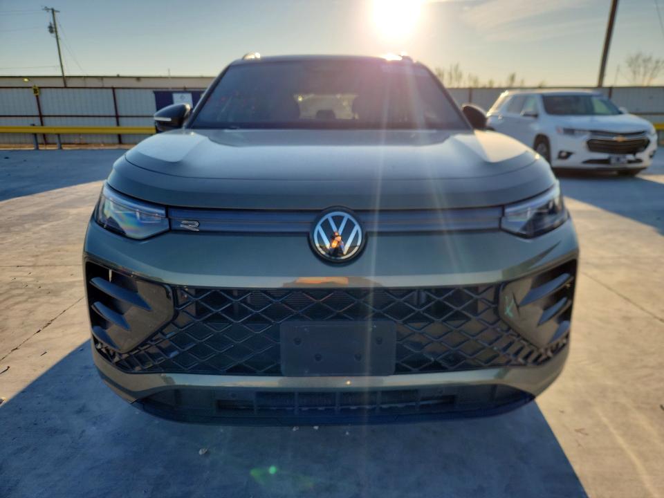 42009606 :رقم المزاد ، 3VVGR7RMXSM012256 vin ، 2025 Volkswagen Tiguan مزاد بيع