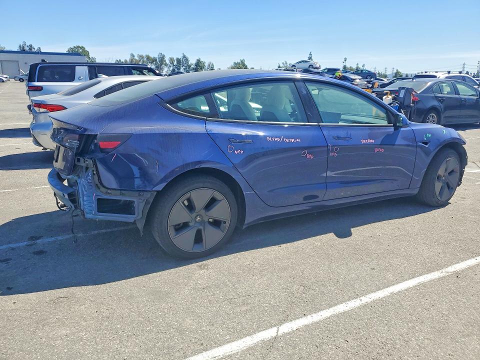 Продажа на аукционе авто 2023 Tesla Model 3, vin: 5YJ3E1EA5PF477380, номер лота: 46532616