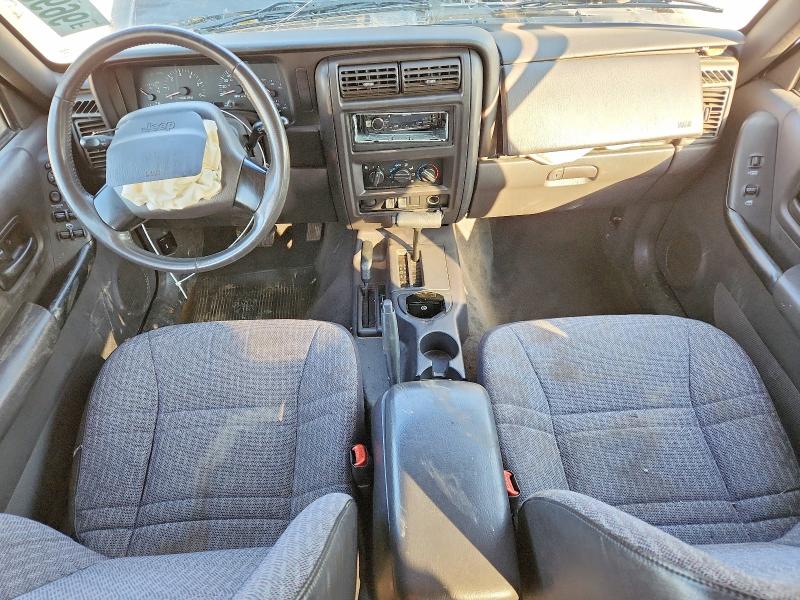 2000 Jeep Cherokee მანქანა იყიდება აუქციონზე, vin: 1J4FF48S3YL259172, აუქციონის ნომერი: 46642696