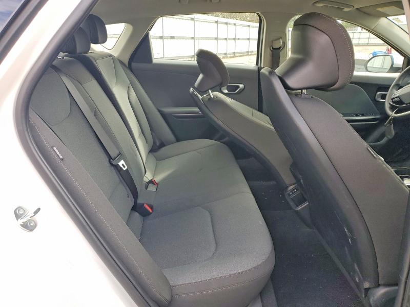 Продажа на аукционе авто 2025 Kia K4, vin: 3KPFT4DE0SE127078, номер лота: 48051816