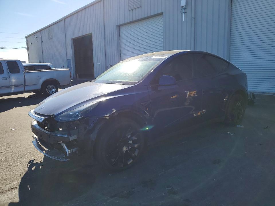 Продажа на аукционе авто 2024 Tesla Model Y, vin: 7SAYGDED5RF055000, номер лота: 46264416