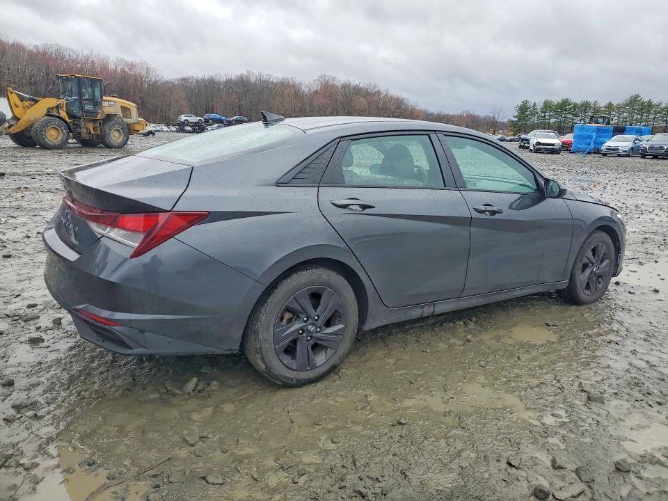 Auction sale of the 2021 Hyundai Elantra, vin: 5NPLM4AG0MH003963, lot number: 47242016