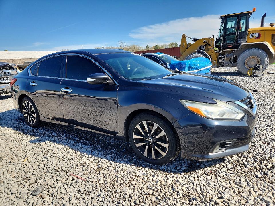 2018 Nissan Altima მანქანა იყიდება აუქციონზე, vin: 1N4AL3AP6JC131173, აუქციონის ნომერი: 47104846