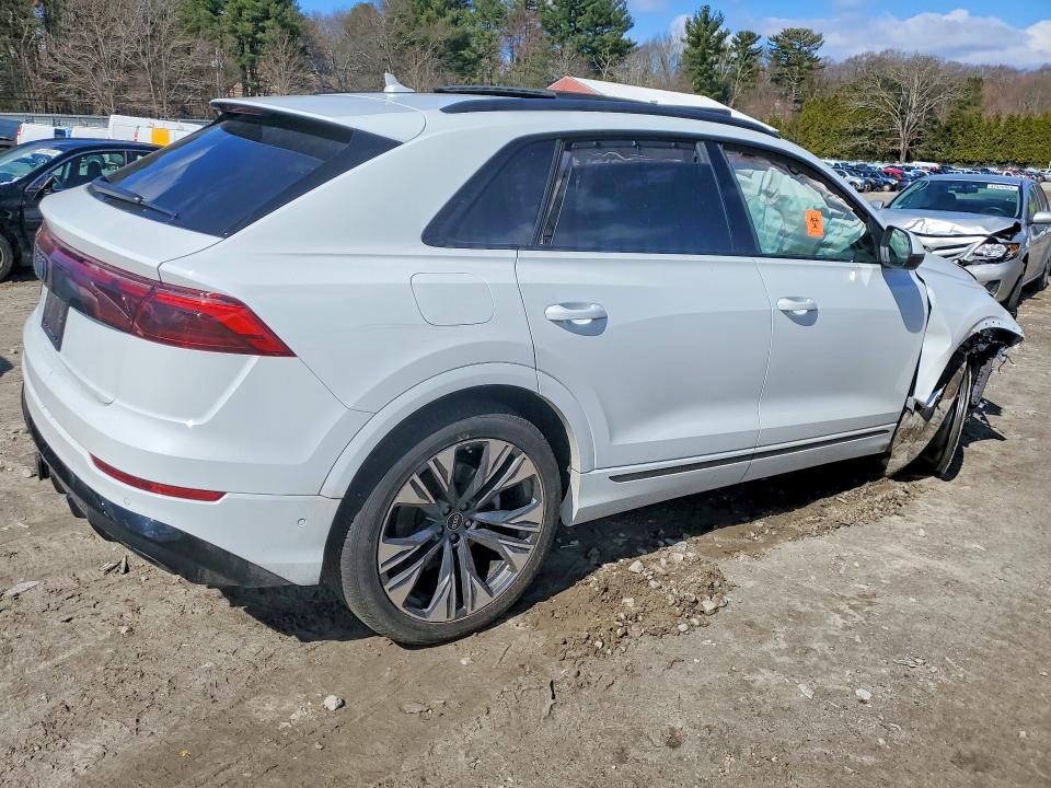 Продажа на аукционе авто 2024 Audi Q8, vin: WA1EVBF19RD004616, номер лота: 47016306