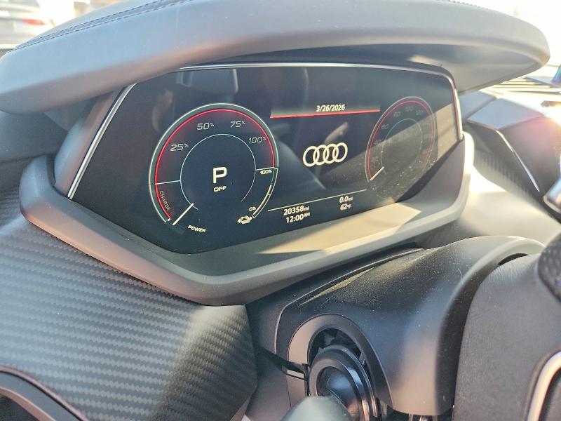 47567186 :رقم المزاد ، WAUCJBFW7R7002041 vin ، 2024 Audi E-tron Gt مزاد بيع