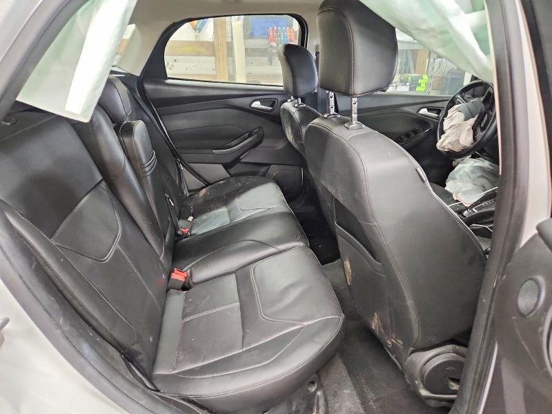 47104026 :رقم المزاد ، 1FADP3N27FL303508 vin ، 2015 Ford Focus مزاد بيع