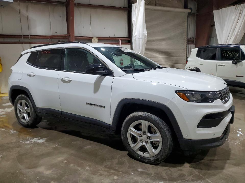 79671275 :رقم المزاد ، 3C4NJDBN8RT101337 vin ، 2024 Jeep Compass مزاد بيع