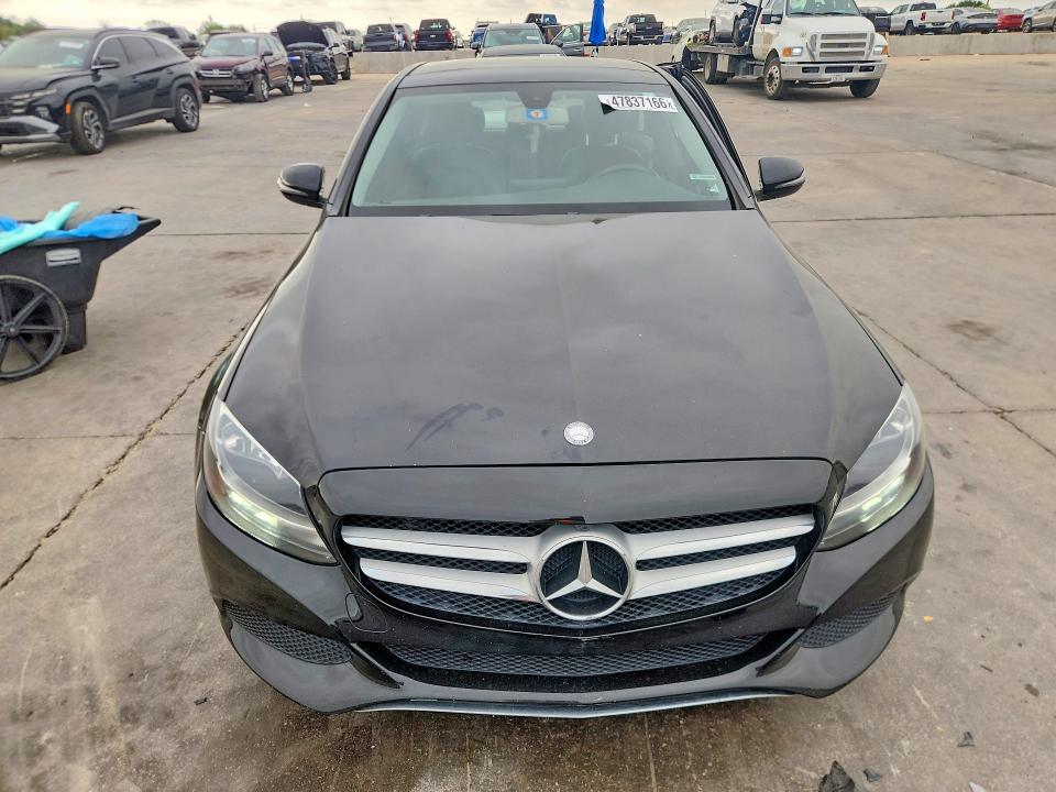 Продажа на аукционе авто 2017 Mercedes-benz C, vin: 55SWF4JB2HU183851, номер лота: 47837166