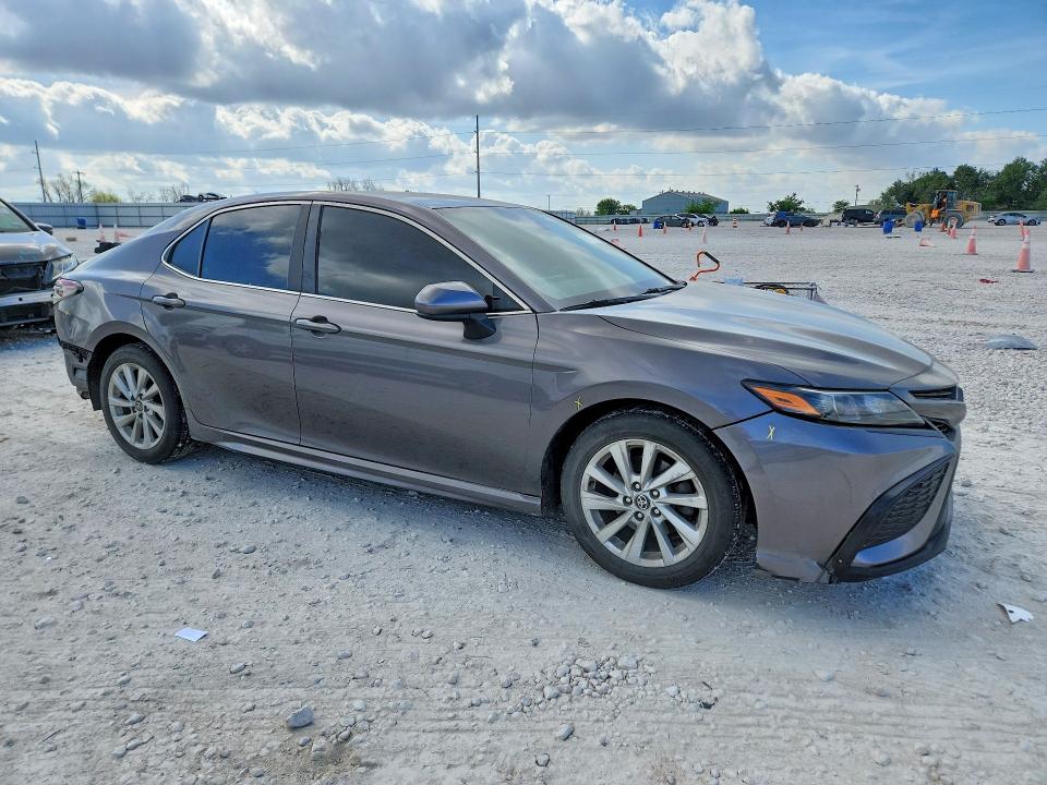 Продажа на аукционе авто 2021 Toyota Camry, vin: 4T1G11AK1MU549170, номер лота: 48289826