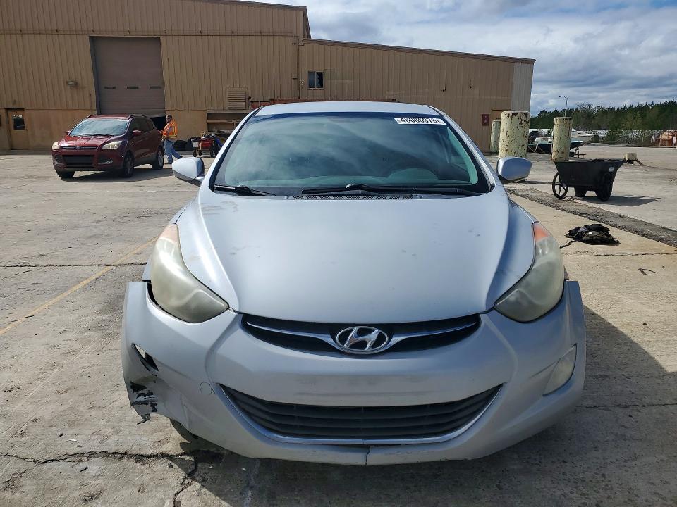 46086976 :رقم المزاد ، 5NPDH4AE9DH292042 vin ، 2013 Hyundai Elantra مزاد بيع