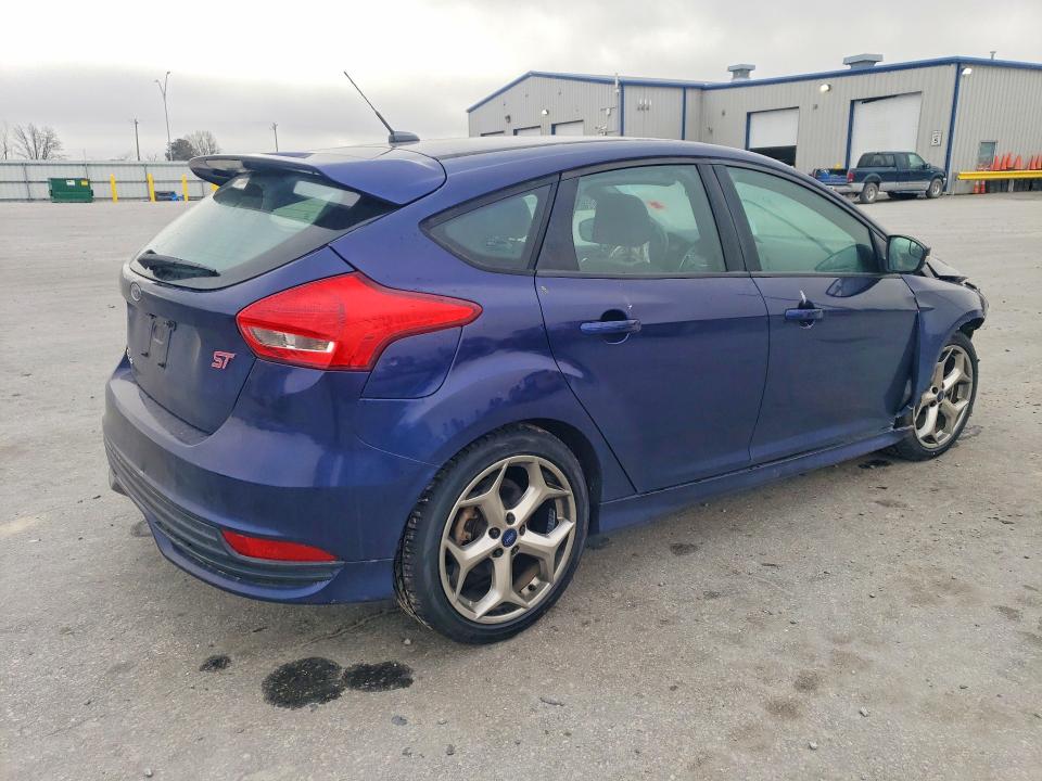 Продаж на аукціоні авто 2016 Ford Focus, vin: 1FADP3L95GL318087, номер лоту: 79955685