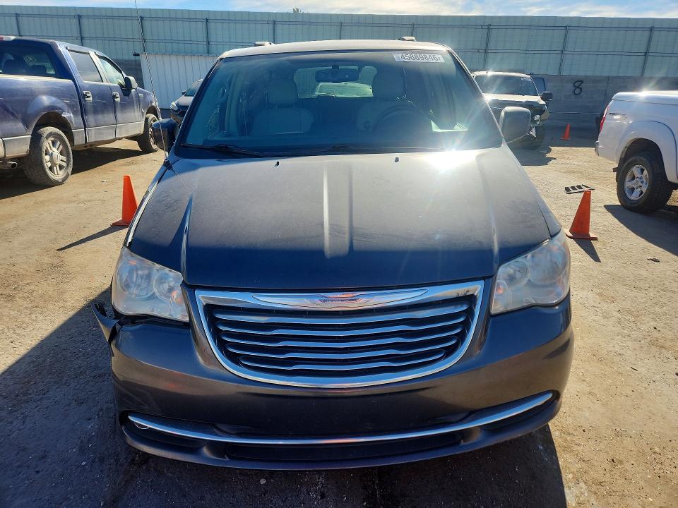 45889846 :رقم المزاد ، 2C4RC1BG5FR505822 vin ، 2015 Chrysler Town & Country مزاد بيع