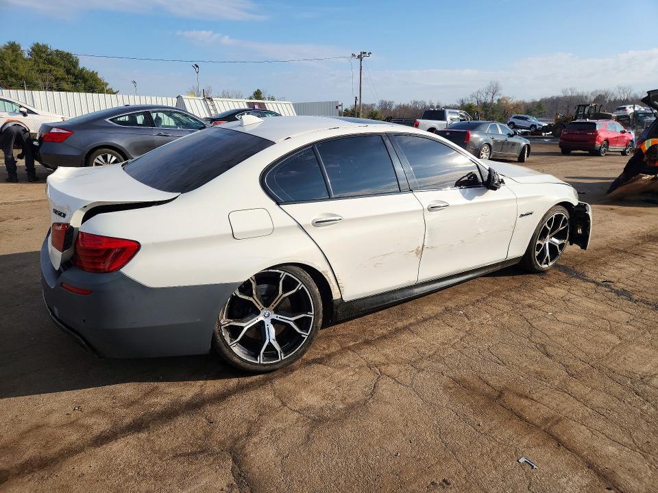 45702796 :رقم المزاد ، WBAKP9C56GD981029 vin ، 2016 Bmw 550 مزاد بيع