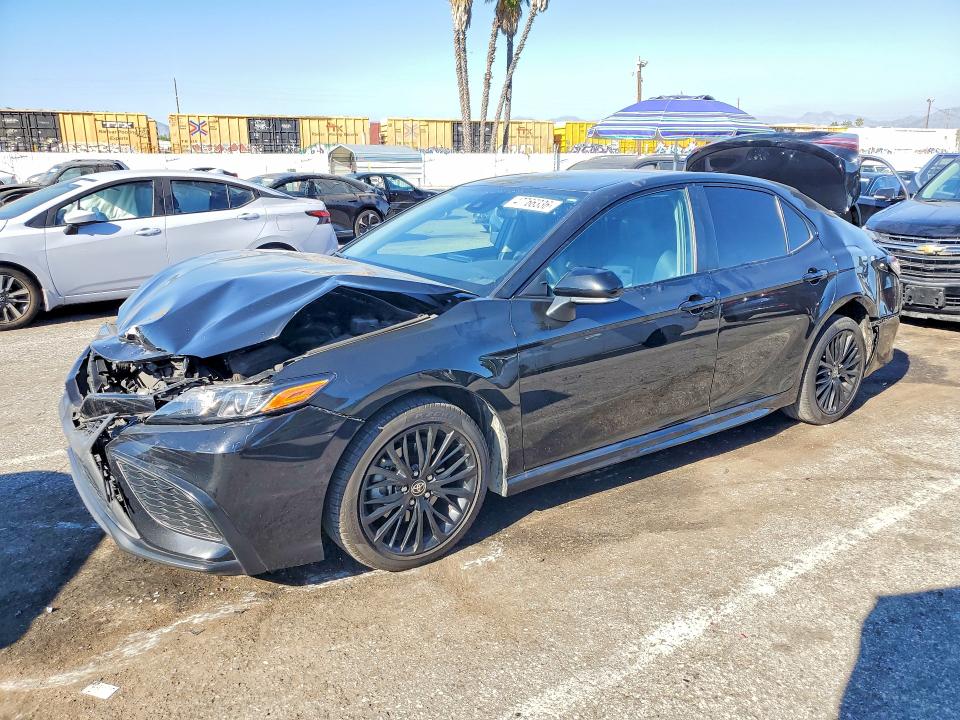 Продажа на аукционе авто 2022 Toyota Camry Hybrid, vin: 4T1G31AK3NU035140, номер лота: 47766336