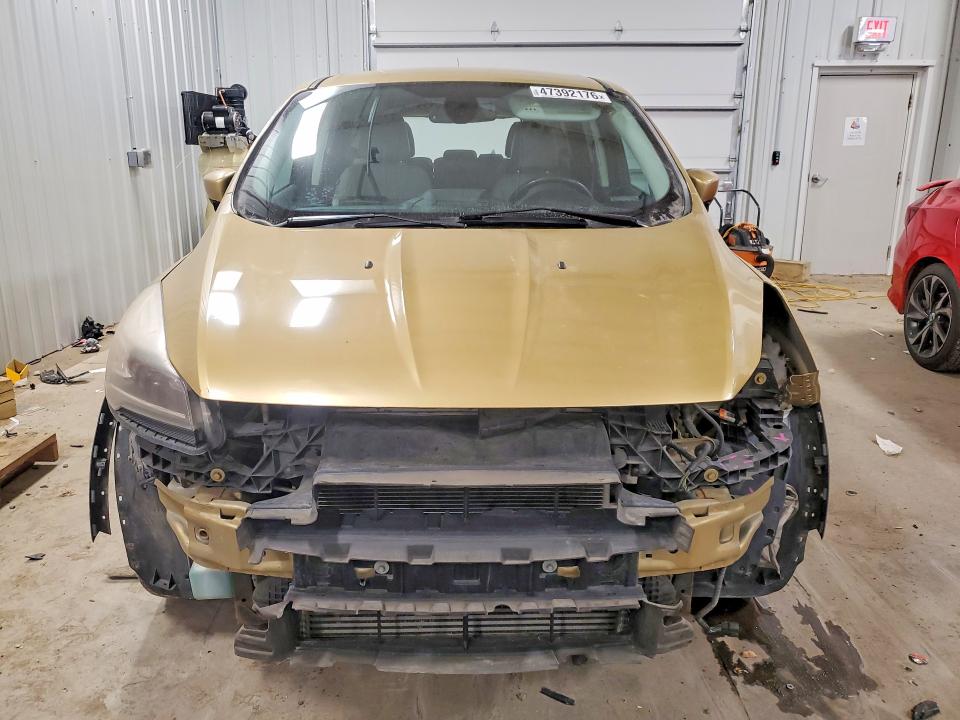 2014 Ford Escape მანქანა იყიდება აუქციონზე, vin: 1FMCU9J97EUC30391, აუქციონის ნომერი: 47392176
