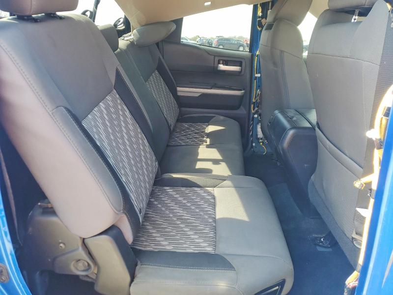 Продажа на аукционе авто 2018 Toyota Tundra, vin: 5TFUW5F19JX698775, номер лота: 46716406