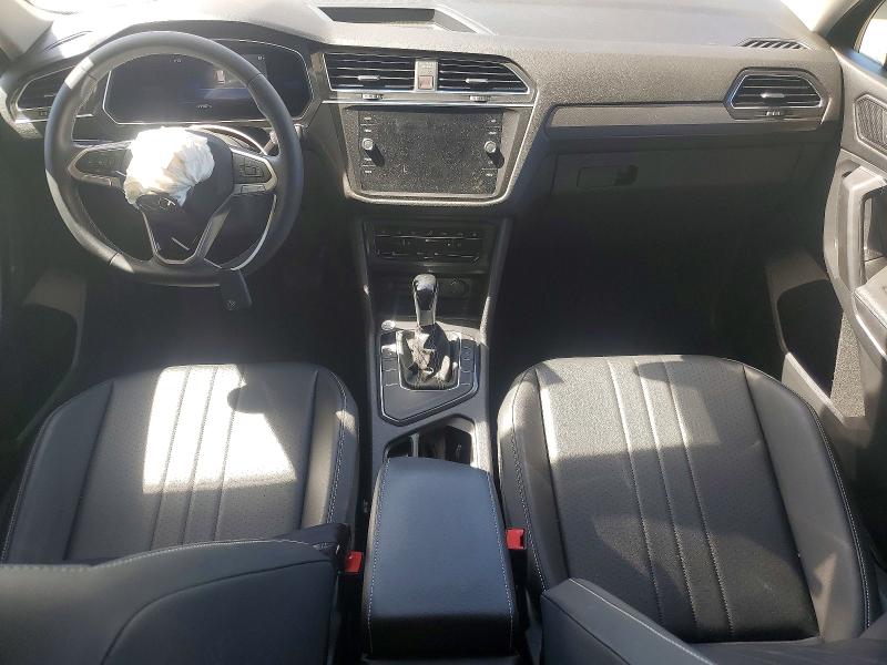 45877436 :رقم المزاد ، 3VV3B7AX2NM175724 vin ، 2022 Volkswagen Tiguan مزاد بيع