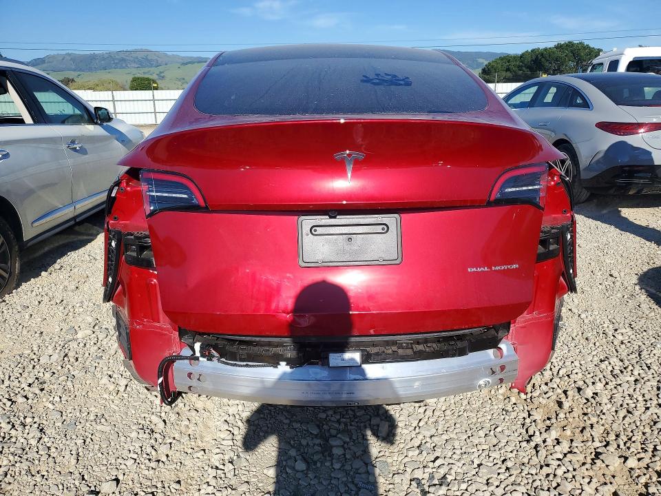 2025 Tesla Model Y მანქანა იყიდება აუქციონზე, vin: 7SAYGDEE4SF258314, აუქციონის ნომერი: 45802376