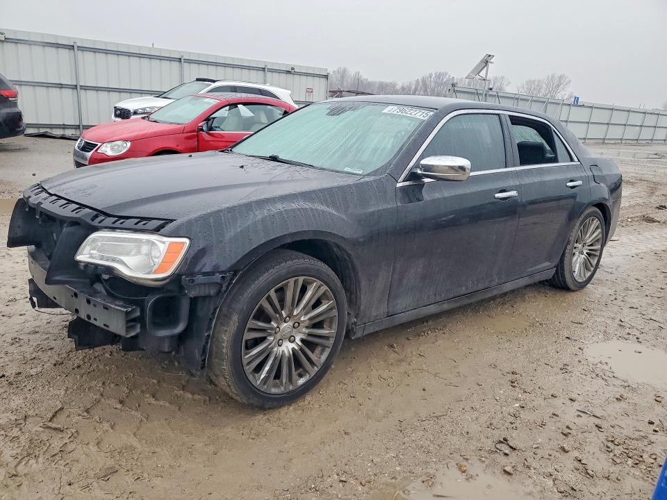 79622715 :رقم المزاد ، 2C3CA6CT0BH564737 vin ، 2011 Chrysler 300c مزاد بيع