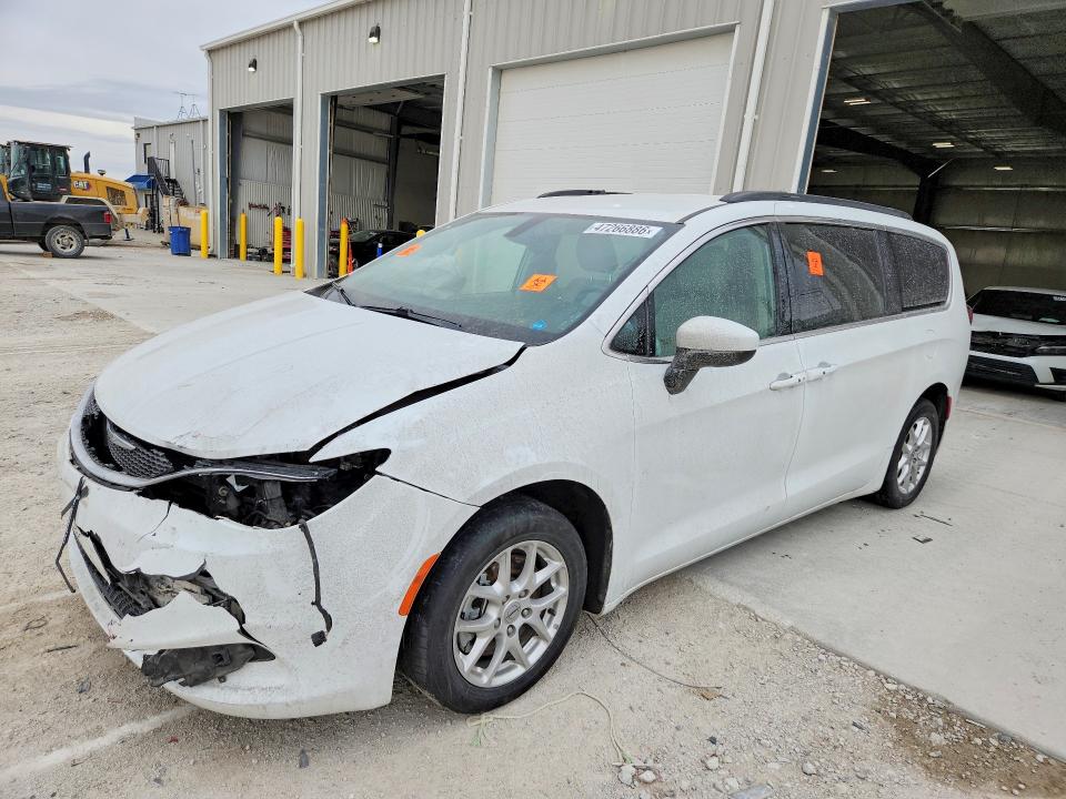 2021 Chrysler Voyager მანქანა იყიდება აუქციონზე, vin: 2C4RC1DG3MR551806, აუქციონის ნომერი: 47266886