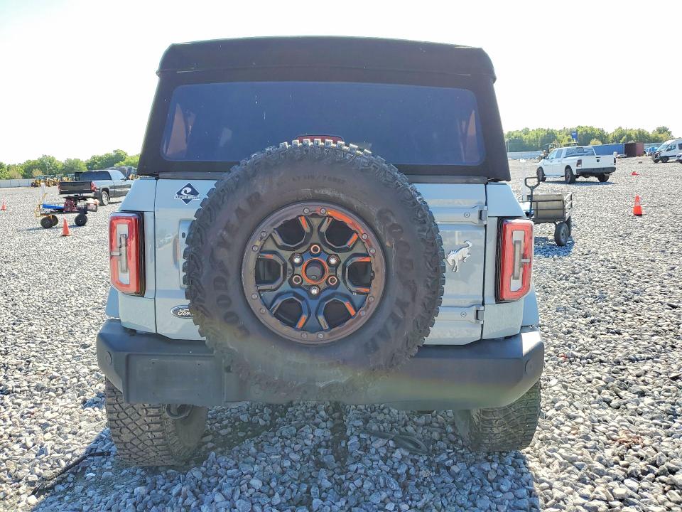 Продажа на аукционе авто 2022 Ford Bronco, vin: 1FMDE5BH5NLB17366, номер лота: 47355746