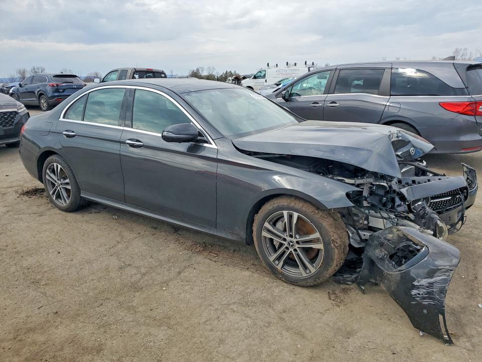Продаж на аукціоні авто 2021 Mercedes-benz E, vin: W1KZF8EB7MA990486, номер лоту: 45869696