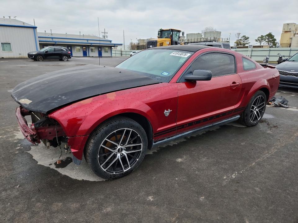 41913876 :رقم المزاد ، 1ZVHT80N395144112 vin ، 2009 Ford Mustang مزاد بيع