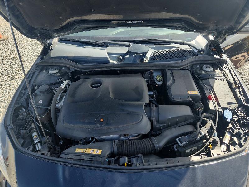 46310006 :رقم المزاد ، WDDSJ4GBXFN216962 vin ، 2015 Mercedes-benz Cla مزاد بيع