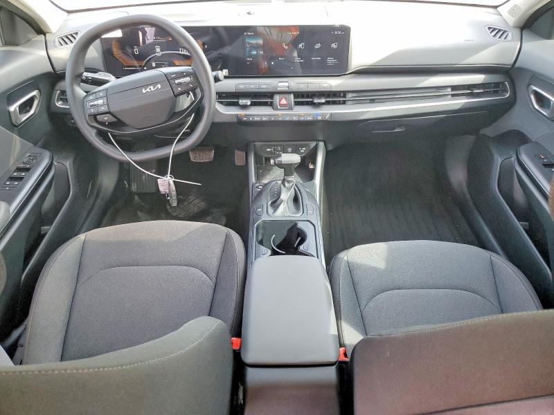 2025 Kia K4 მანქანა იყიდება აუქციონზე, vin: 3KPFT4DE9SE009112, აუქციონის ნომერი: 47940426