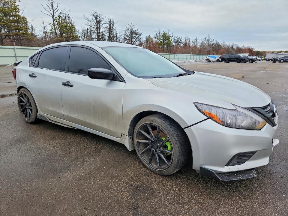2017 Nissan Altima მანქანა იყიდება აუქციონზე, vin: 1N4AL3AP3HC277007, აუქციონის ნომერი: 41830086