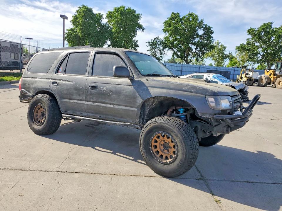 47649026 :رقم المزاد ، JT3HN86R5Y0315417 vin ، 2000 Toyt 4 Runner مزاد بيع