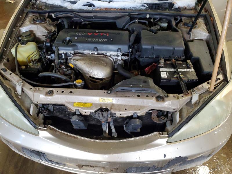 46401376 :رقم المزاد ، JTDBE32K020048420 vin ، 2002 Toyota Camry مزاد بيع