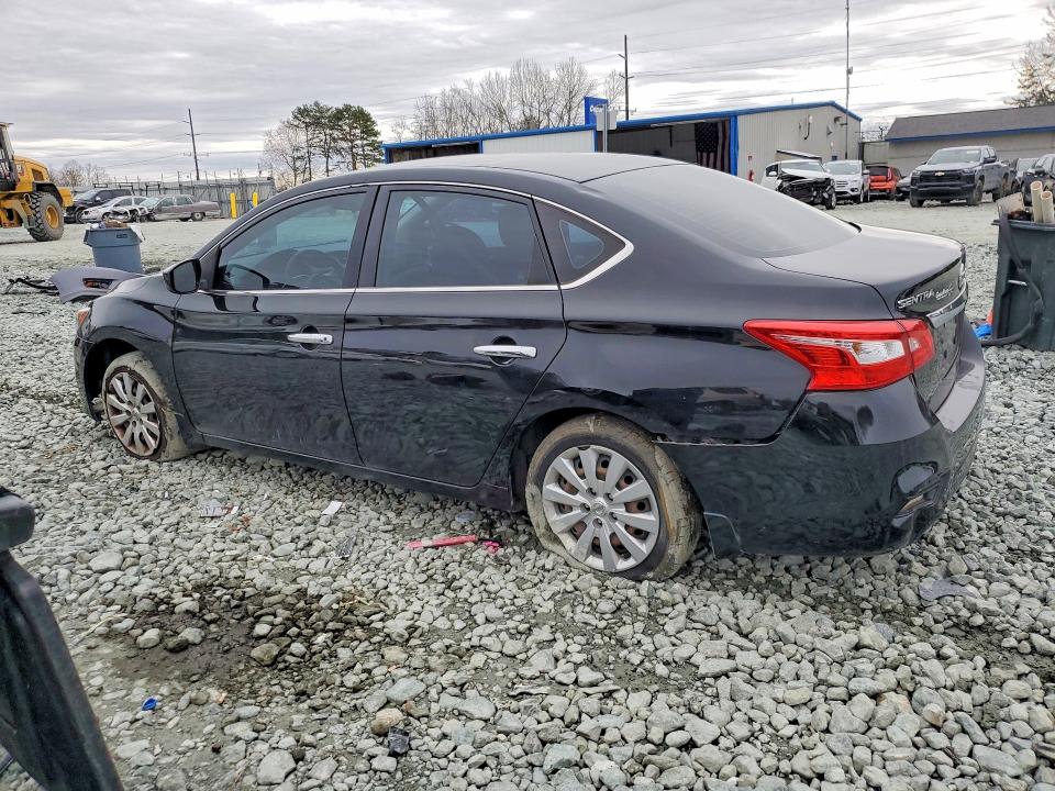 79612675 :رقم المزاد ، 3N1AB7AP8KY386715 vin ، 2019 Nissan Sentra مزاد بيع