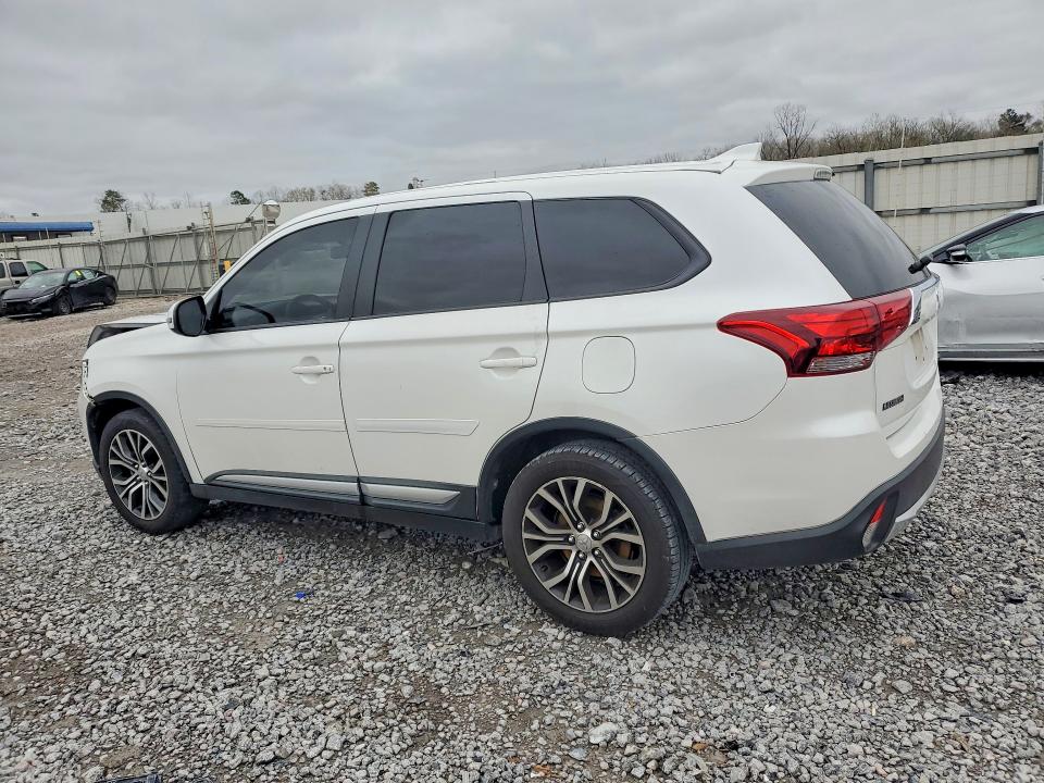 Продаж на аукціоні авто 2018 Mitsubishi Outlander, vin: JA4AD3A39JZ012769, номер лоту: 46294426