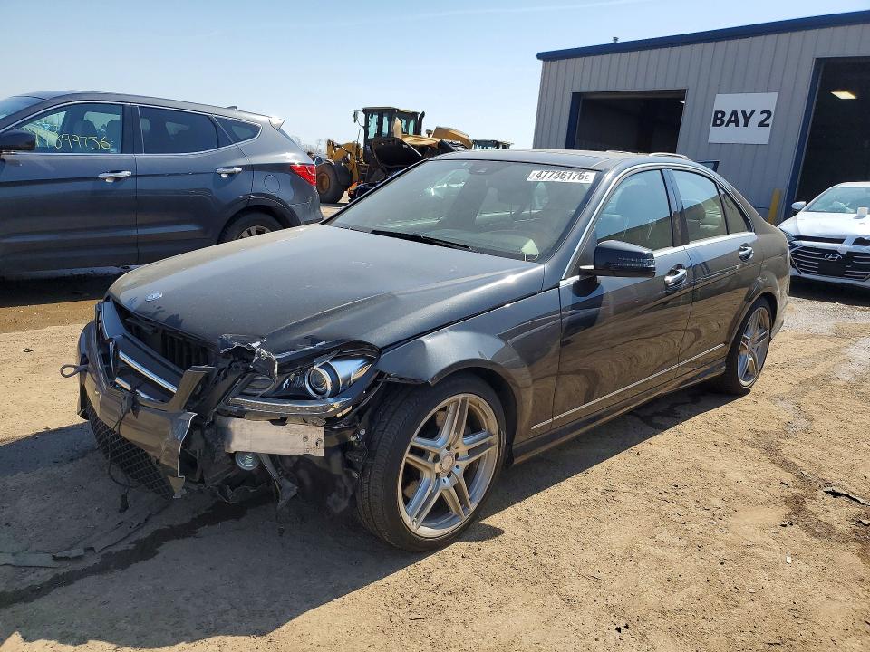 Продаж на аукціоні авто 2014 Mercedes-benz C, vin: WDDGF8AB4EA930907, номер лоту: 47736176