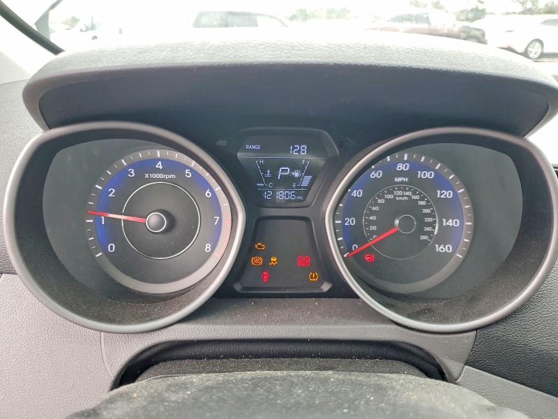 Продажа на аукционе авто 2016 Hyundai Elantra, vin: KMHDH4AE8GU623862, номер лота: 46198856