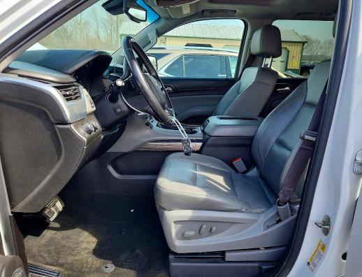 Продажа на аукционе авто 2017 Chevrolet Suburban, vin: 1GNSKHKC7HR242288, номер лота: 47414616