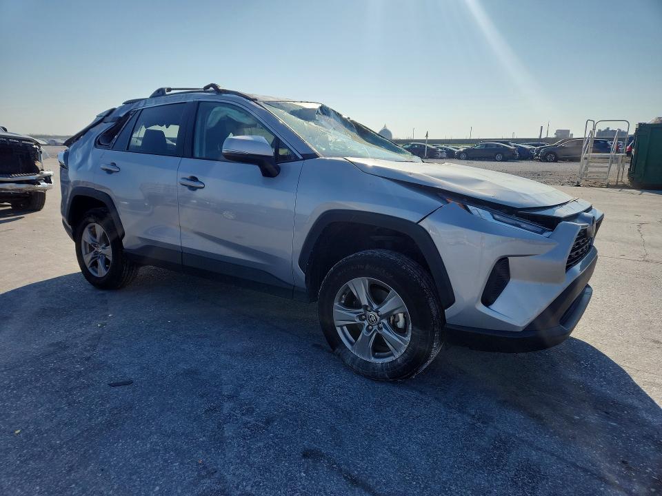 Продажа на аукционе авто 2024 Toyota Rav4, vin: 2T3W1RFV5RW338808, номер лота: 47472096